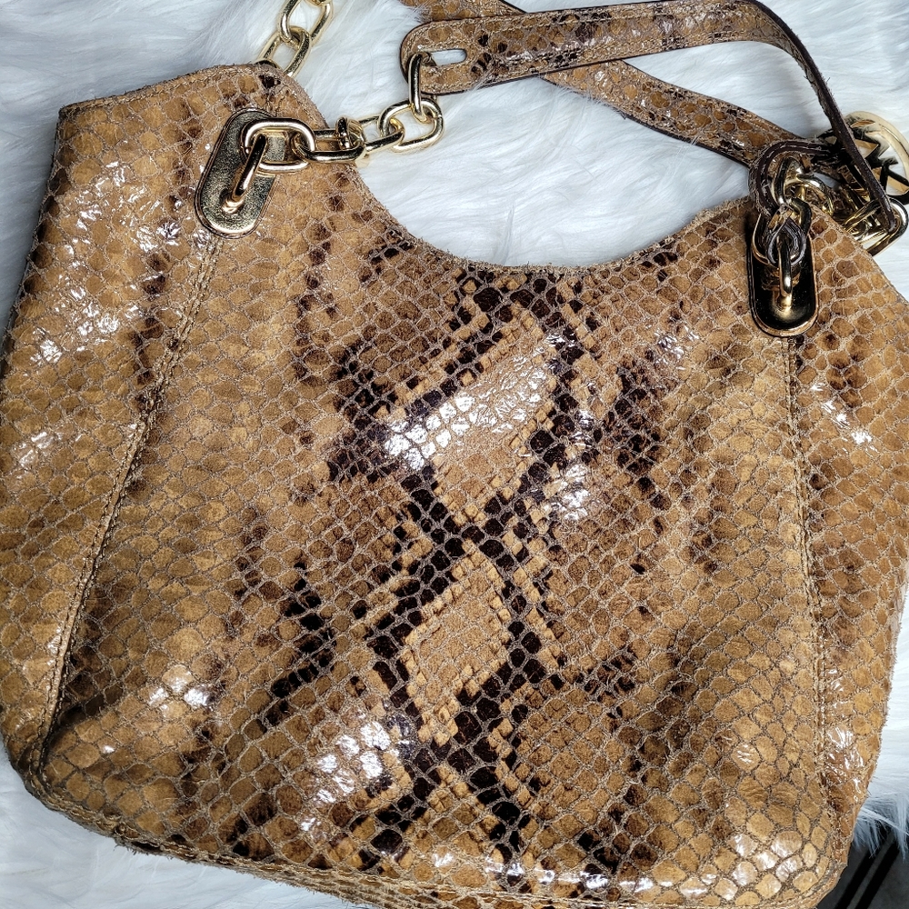 Michael Kor purse